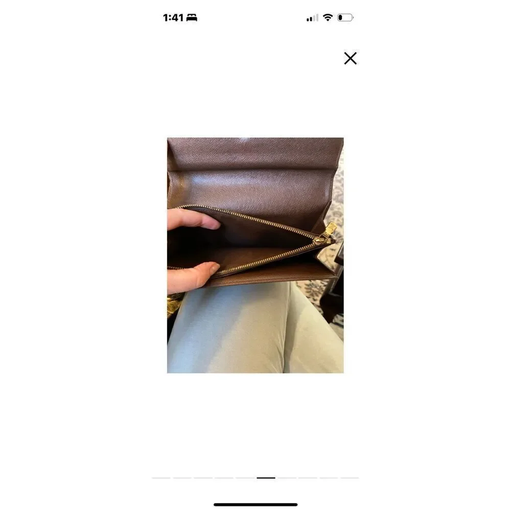 Louis Vuitton Wallet - Picture 3 of 6